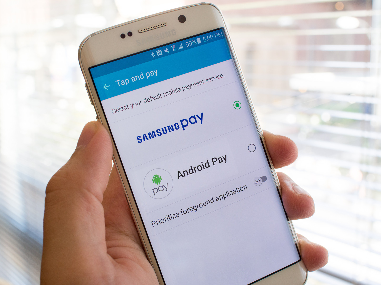 Приложение вместо самсунг пей. Samsung pay. Samsung Accessory service. Samsung pay APK. Самсунг Пэй главный экран.